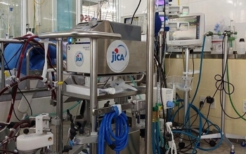 អង្គការ JICA ផ្តល់ឧបករណ៍វេជ្ជសាស្រ្តដែលមានតម្លៃ ២៥ ពាន់លានដុងដល់មន្ទីរពេទ្យជោរៃ (Cho Ray)
