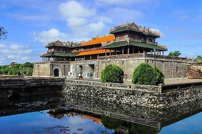 គេហទំព័រទេសចរណ៍ The Culture Trip បានបោះឆ្នោតជ្រើសរើសកន្លែងស្អាតបំផុតចំនួន ៩ នៅវៀតណាម