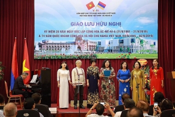 កិច្ចសហប្រតិបត្តិការលើវិស័យទេសចរណ៍និងការអប់រំបានរួមចំណែកលើកកម្ពស់ការផ្លាស់ប្តូរប្រជាជននិងប្រជាជនរវាងប្រជាជនវៀតណាមនិងអាមេនី