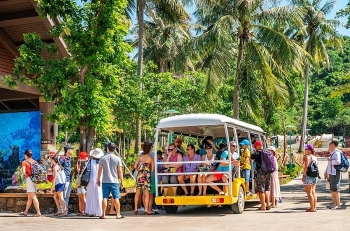 Phu Quoc នឹងស្វាគមន៍ភ្ញៀវទេសចរដែលមាន “លិខិតឆ្លងដែនវ៉ាក់សាំង” តាមរយៈ ៣ ដំណាក់កាល